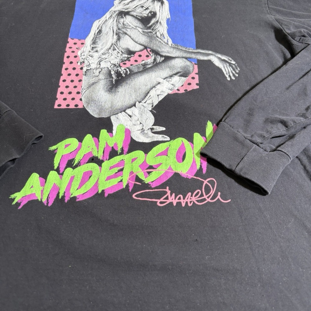Read Des. YR Shirt Mens Large Black Pam Anderson Graphic Long Sleeve T-Shirt - Picture 2 of 7